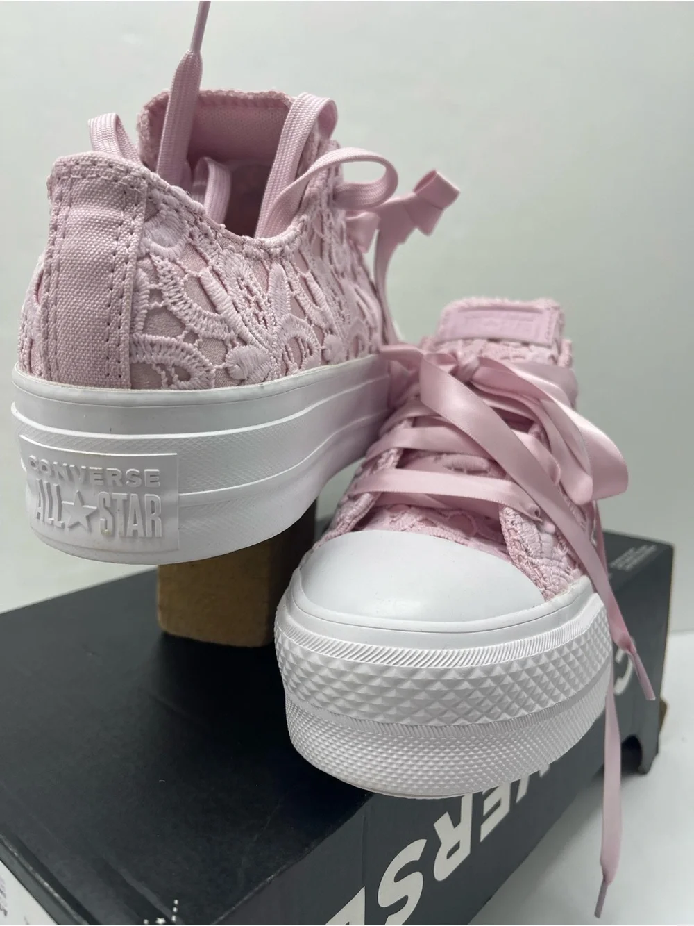 elegant pink